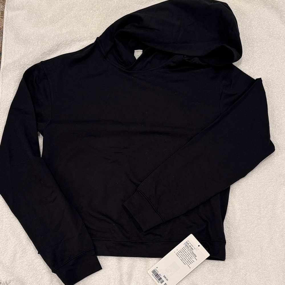NWT lululemon Soft Jersey Classic-Fit Hoodie. Size 4. Black